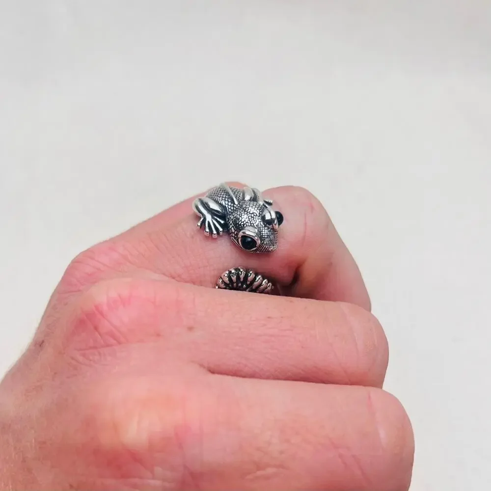 y2k vintage silver gecko ring